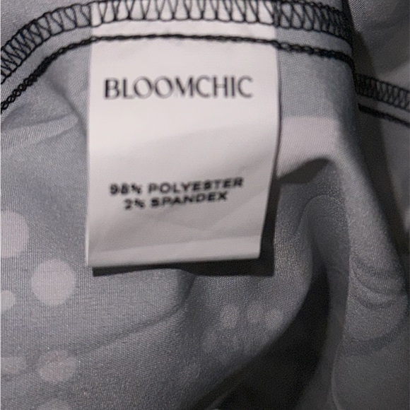 BloomChic Black and White Floral Midi Dress NWT💕 - Picture 5 of 5